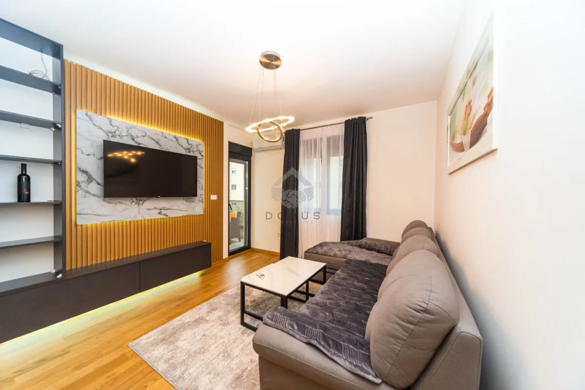 Izdavanje, jednosoban stan, 47m², City Kvart, Podgorica