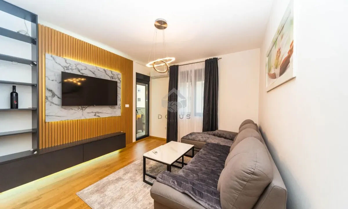 Izdavanje, jednosoban stan, 47m², City Kvart, Podgorica