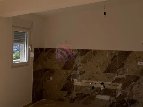 Prodaja, dvosoban stan, 84m², Zagorič, Podgorica - image 4