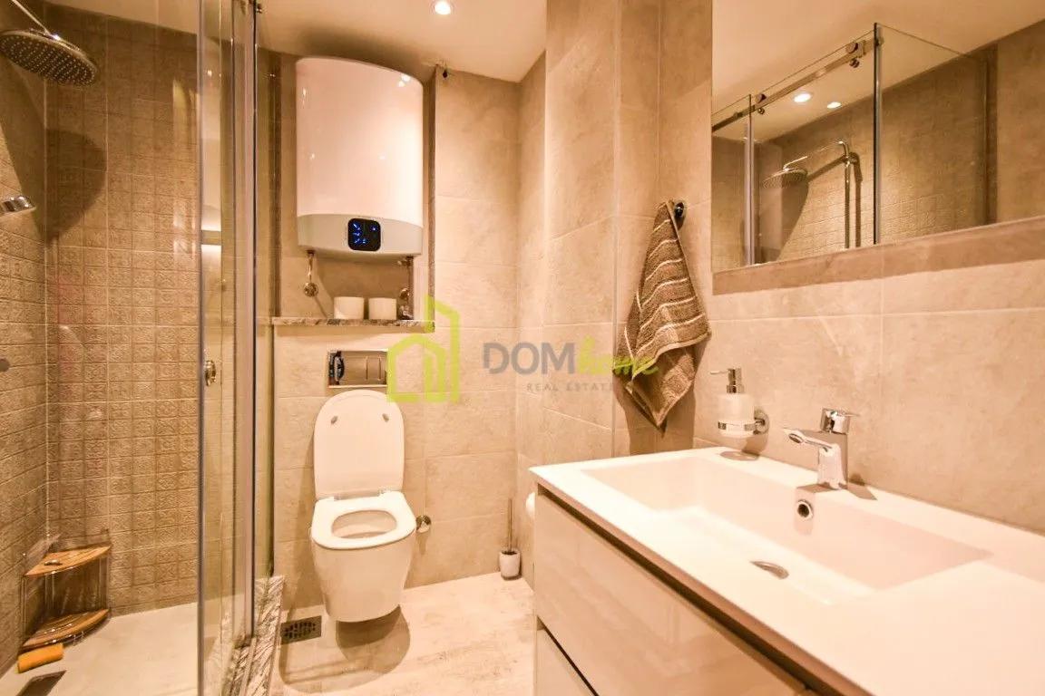 Rent, house, 280m², Stara Varoš, Podgorica