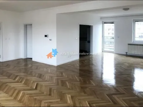 Izdavanje, četvorosoban stan, 144m², Neimar, Vračar Sve Podlokacije - image 3