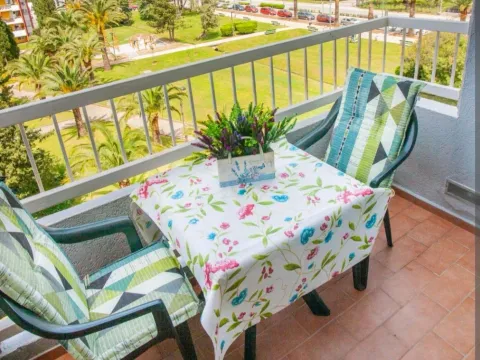 Rent, one bedroom apartment, 52m², Budva, Crna Gora - image 7