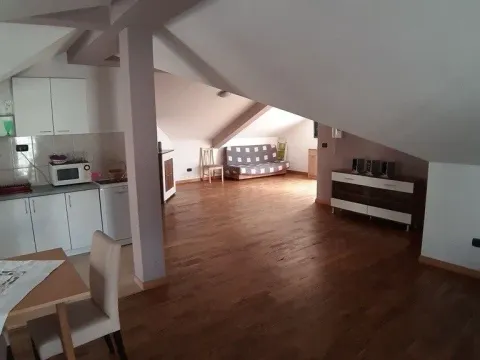 Prodaja, jednosoban stan, 66m², Donja Lastva, Tivat - image 3
