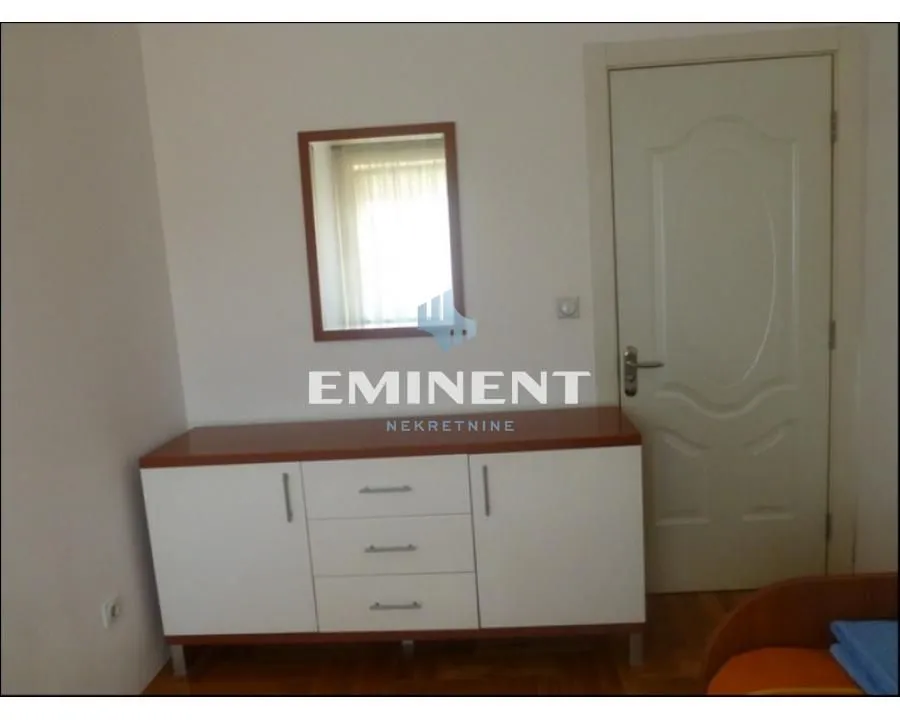 Prodaja, stan, 80m², Autokomanda, Voždovac Sve Podlokacije