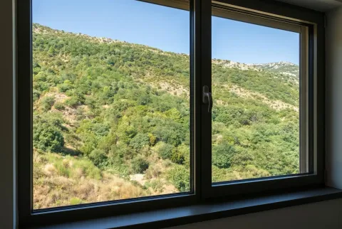 Sale, one bedroom apartment, 33m², Bečići, Budva - image 4
