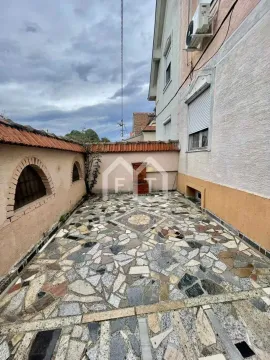 Rent, house, 80m², Zemun Gornji Grad, Zemun Sve Podlokacije - image 19