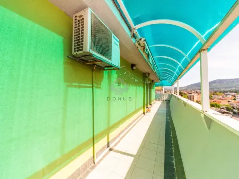 Prodaja, trosoban stan, 126m², Stari Aerodrom, Podgorica - image 14