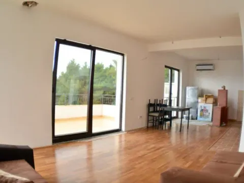 Sale, house, 218m², Šušanj, Bar - image 2