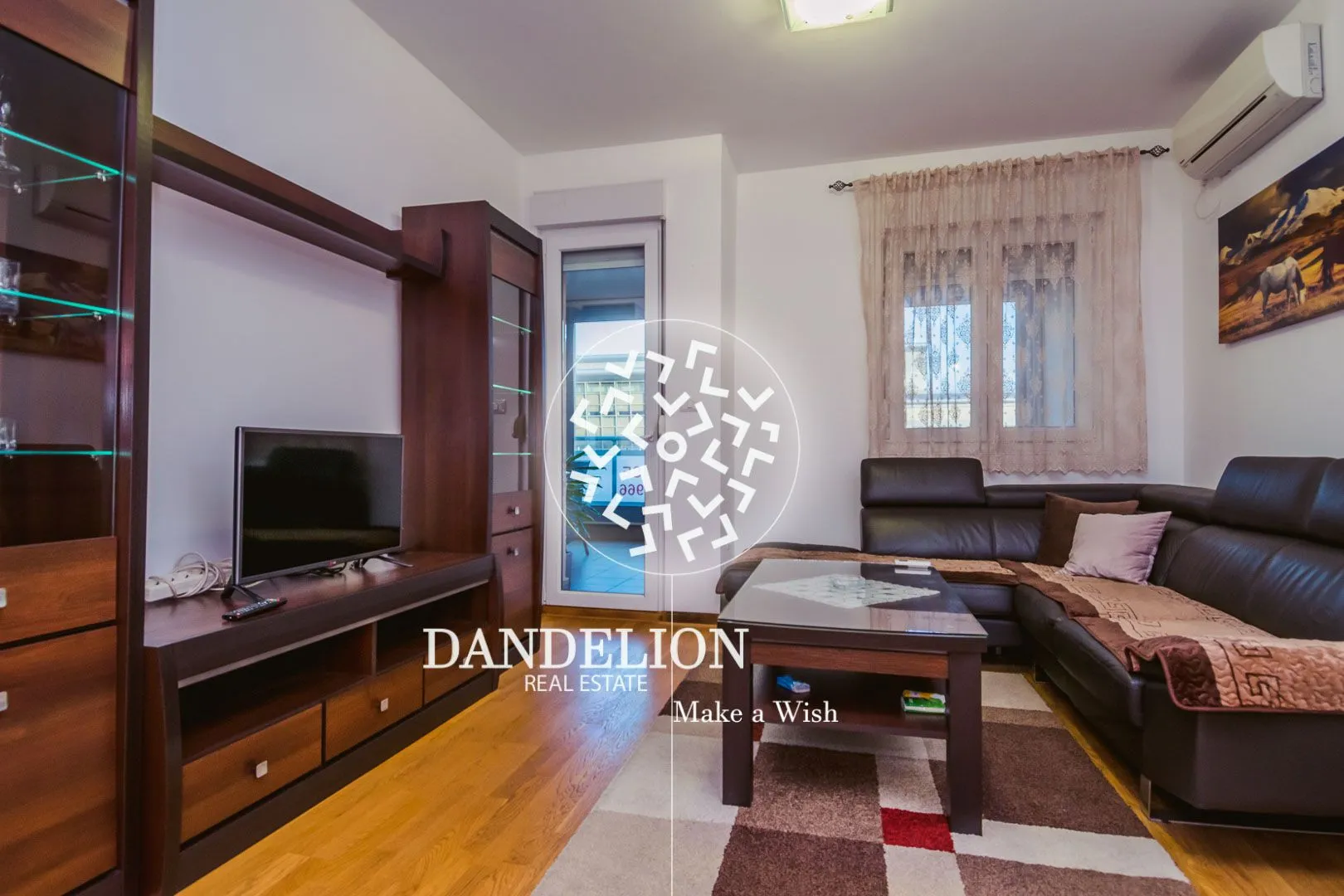 Izdavanje, jednosoban stan, 45m², City Kvart, Podgorica