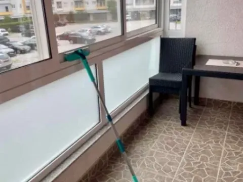 Izdavanje, jednosoban stan, 50m², Stari Aerodrom, Podgorica - image 2