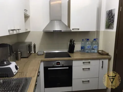 Izdavanje, trosoban stan, 100m², Crveni Krst, Beograd - image 5