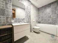 Izdavanje, četvorosoban stan, 125m², Master Kvart, Podgorica - image 23