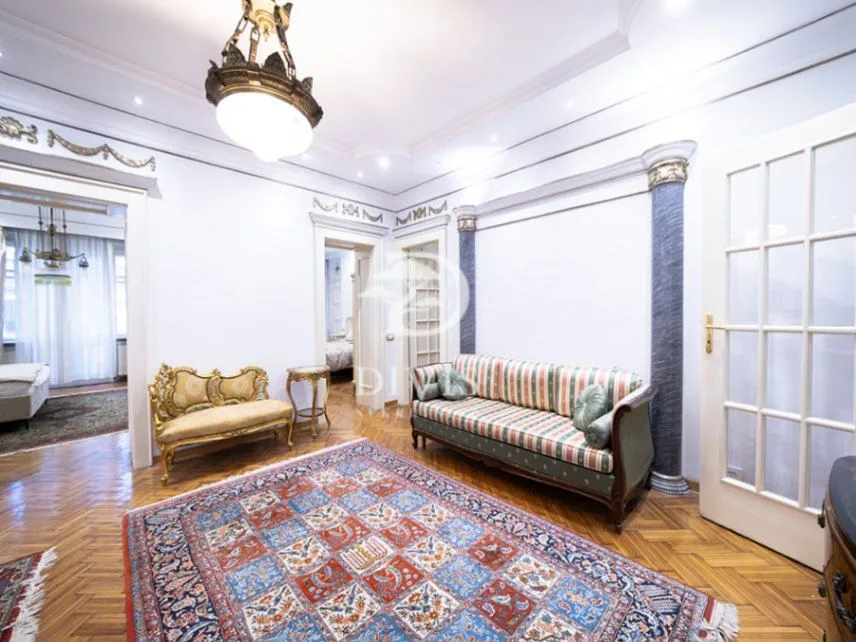 Prodaja, stan, 113m², Obilićev Venac, Beograd