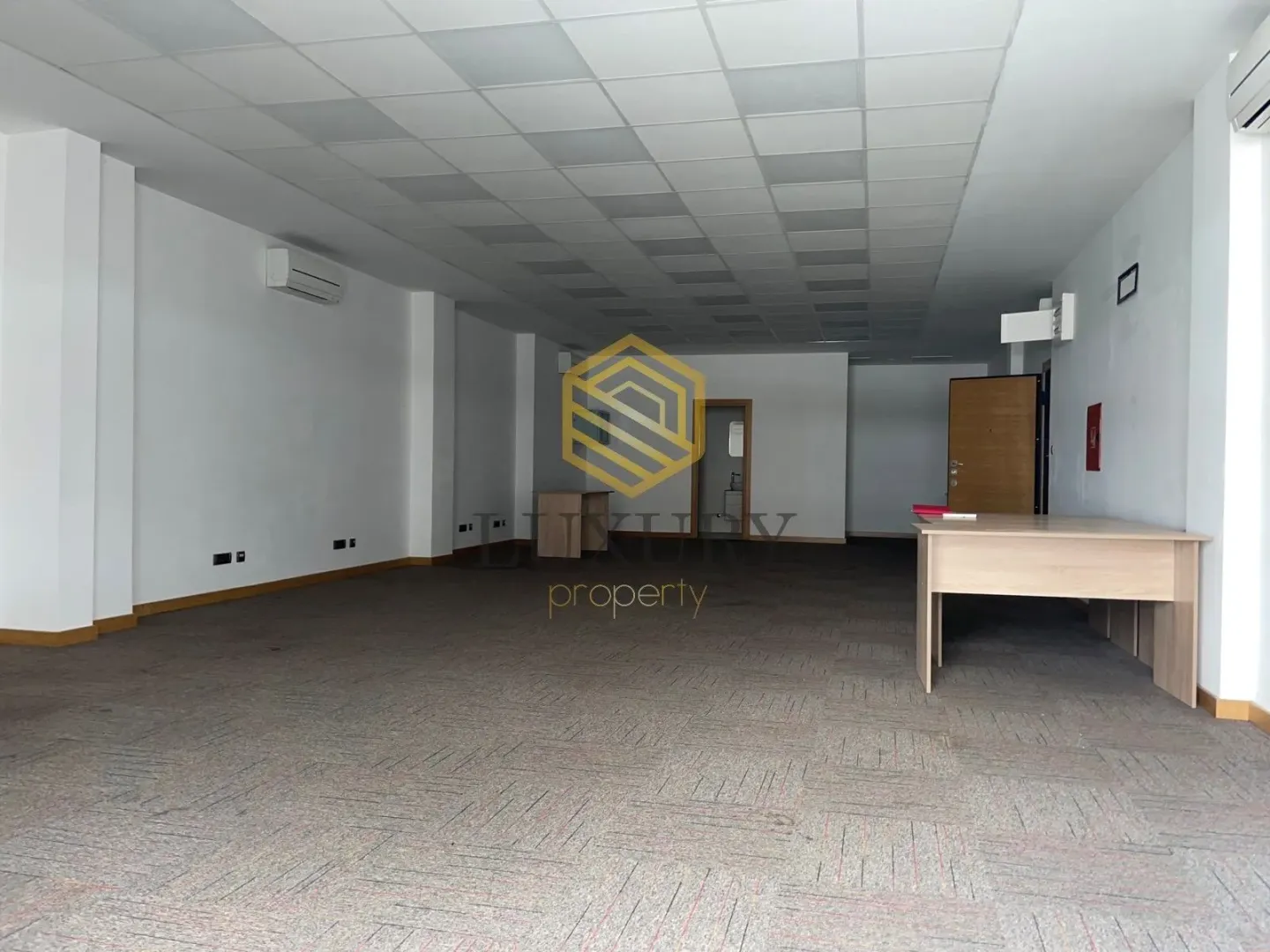 Rent, office space, 110m², Kod Capital Plaze, Podgorica