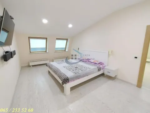 Izdavanje, stan, 369m², Savski Venac, Beograd - image 26