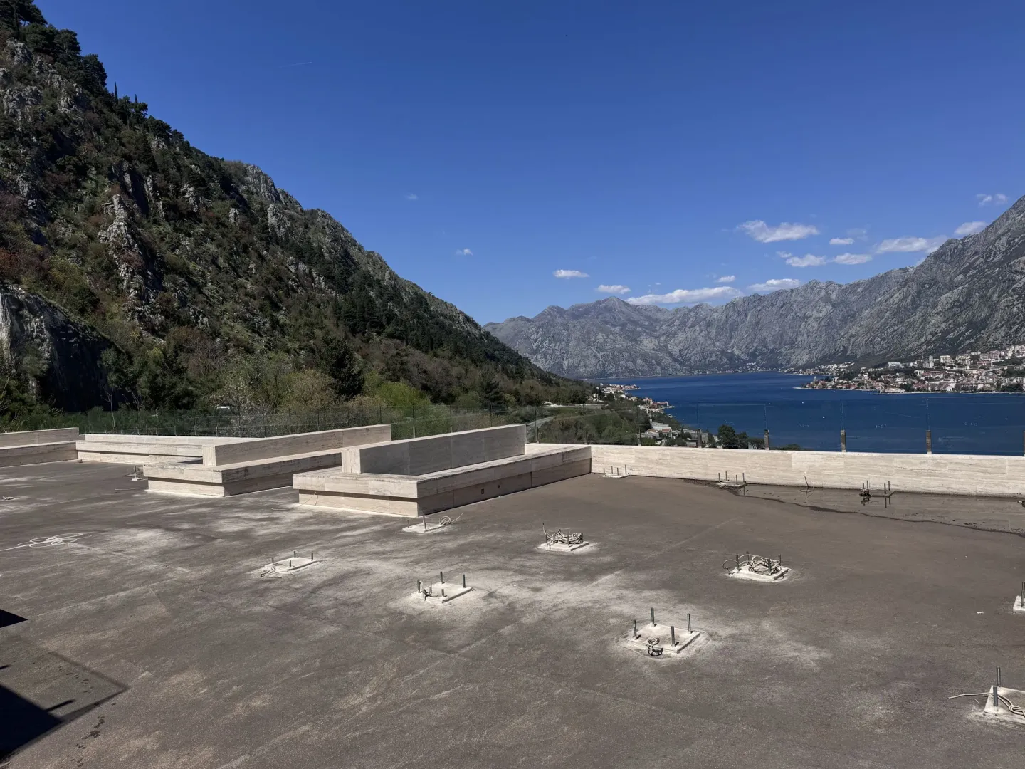 Prodaja, stan, 173m², Kotor, Crna Gora
