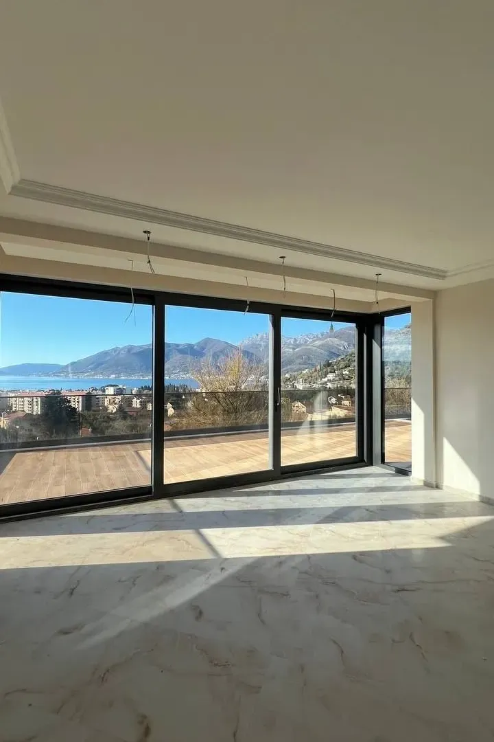 Prodaja, kuća, 286m², Seljanovo, Tivat