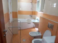 Izdavanje, trosoban stan, 103m², Stari Aerodrom, Podgorica - image 6