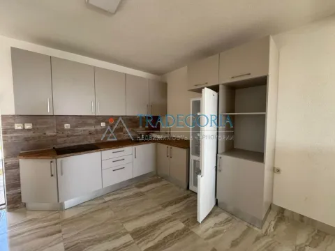 Prodaja, kuća, 200m², Sutomore, Bar - image 24