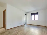 Izdavanje, dvosoban stan, 53m², City Kvart, Podgorica - image 4