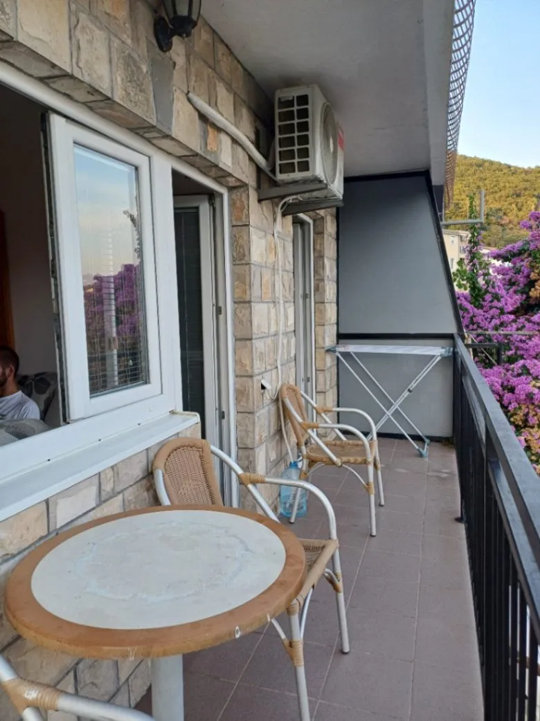 Prodaja, dvosoban stan, 55m², Igalo, Herceg Novi