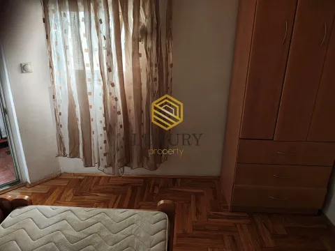 Izdavanje, jednosoban stan, 45m², Centar, Podgorica - image 5