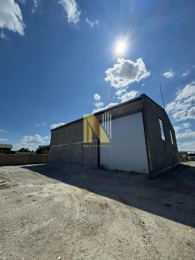 Rent, office space, 360m², Futog, Novi Sad Sve Podlokacije