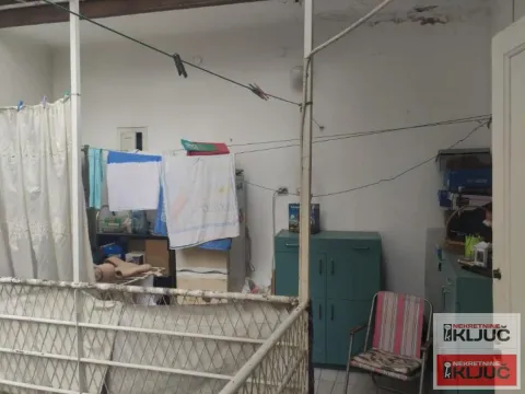 Sale, three bedroom apartment, 80m², Centar, Novi Sad - image 5