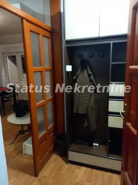 Izdavanje, dvosoban stan, 75m², Podbara, Novi Sad Sve Podlokacije