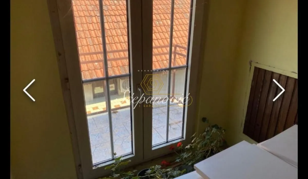 Prodaja, kuća, 209m², Futog, Novi Sad Sve Podlokacije