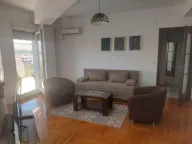 Izdavanje, jednosoban stan, 69m², City Kvart, Podgorica - image 1