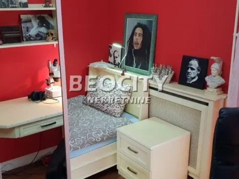 Izdavanje, četvorosoban stan, 200m², Stari Merkator, Novi Beograd Sve Podlokacije - image 7