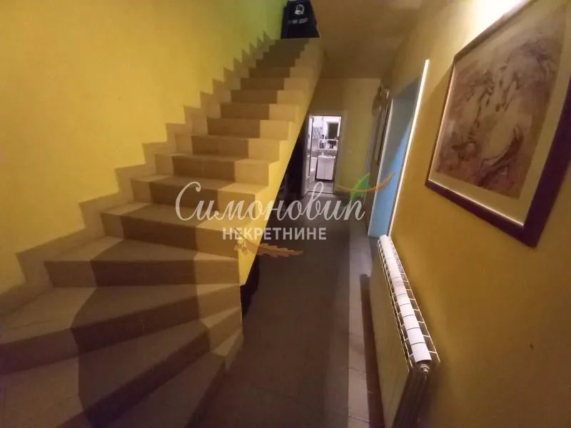 Prodaja, kuća, 167m², Ledine, Beograd