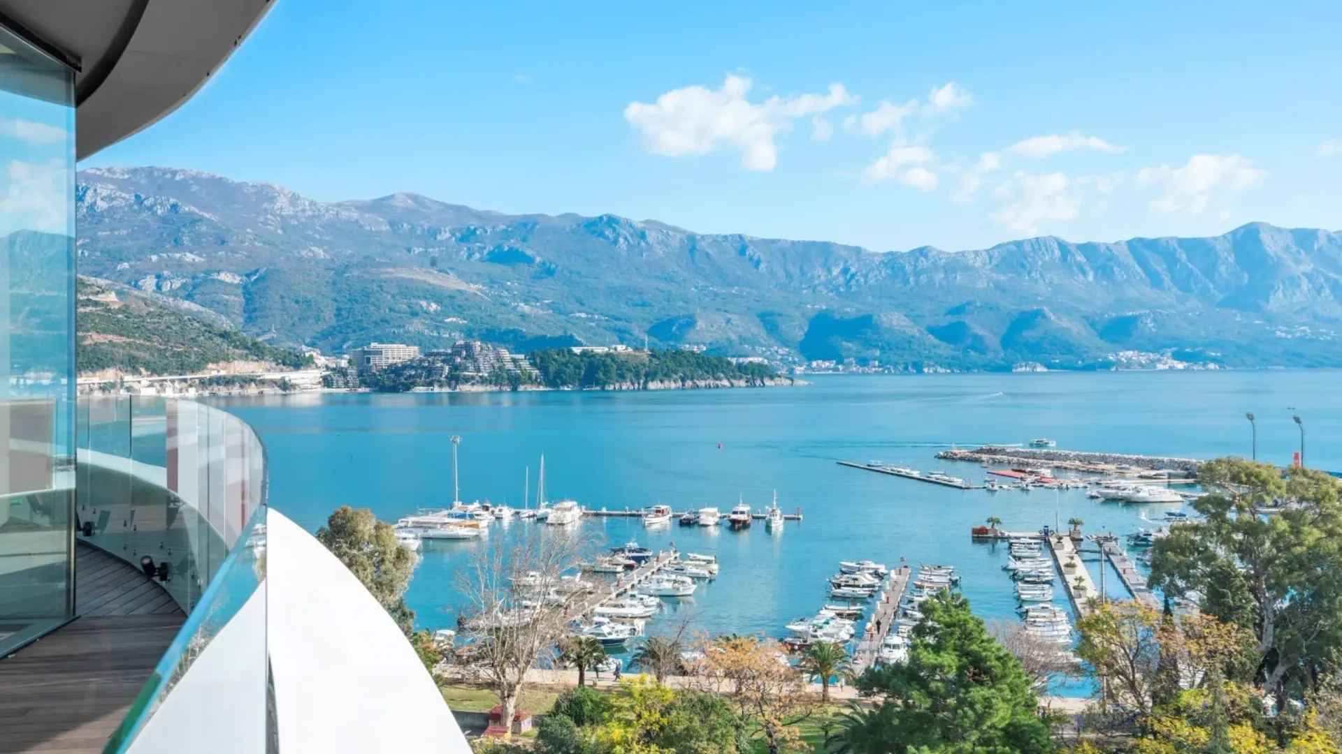 Sale, three bedroom apartment, 270m², Budva, Crna Gora
