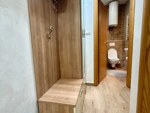 Rent, three bedroom apartment, 48m², Dalmatinska ulica, Podgorica - image 5