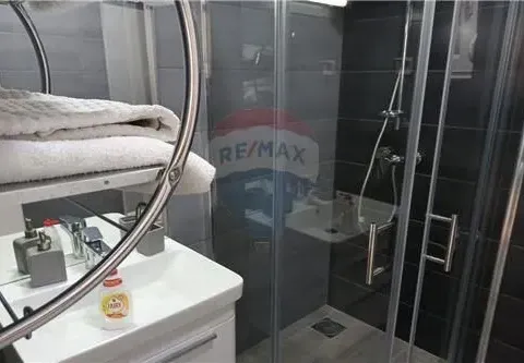 Rent, two bedroom apartment, 90m², Obala Đuraševića, Tivat - image 4