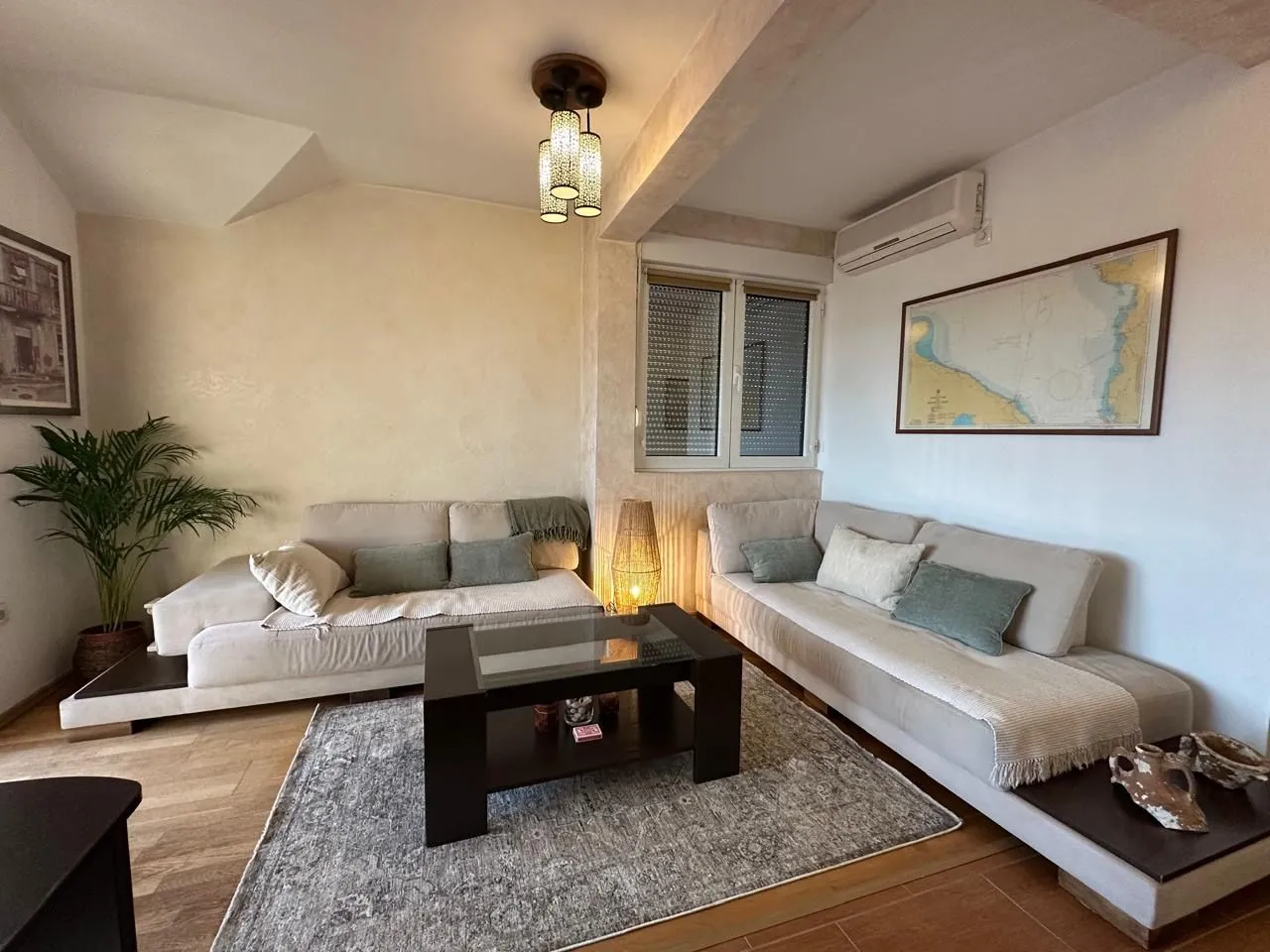 Rent, two bedroom apartment, 82m², Centar, Tivat