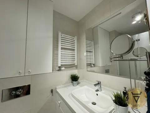 Rent, two bedroom apartment, 63m², Tašmajdan, Palilula Sve Podlokacije - image 5