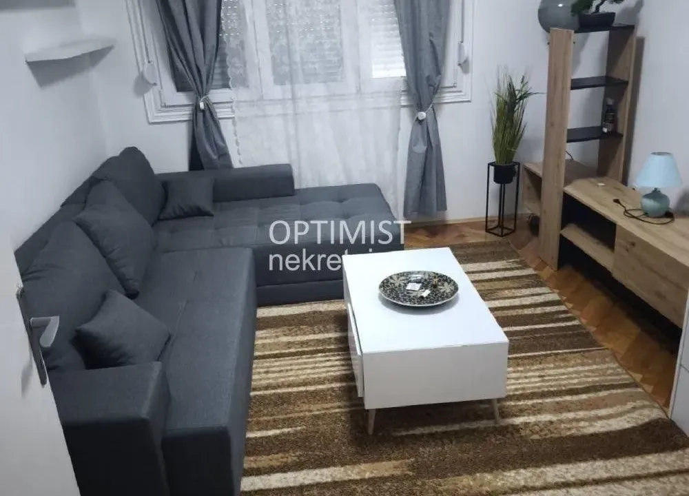 Prodaja, dvosoban stan, 51m², Karaburma, Palilula Sve Podlokacije