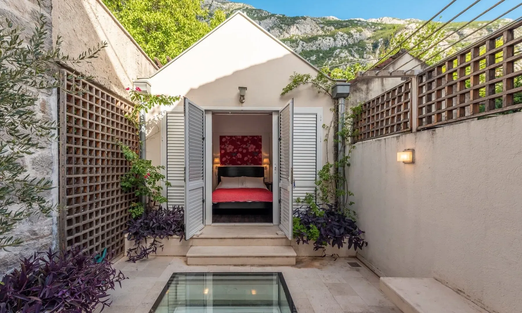 Prodaja, kuća, 232m², Kotor, Crna Gora
