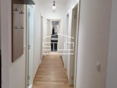 Izdavanje, trosoban stan, 105m², Novi Beograd Blok 65, Novi Beograd Sve Podlokacije - image 14