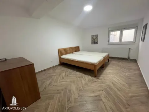 Rent, three bedroom apartment, 76m², Zvezdara Sve Podlokacije, Beograd - image 6