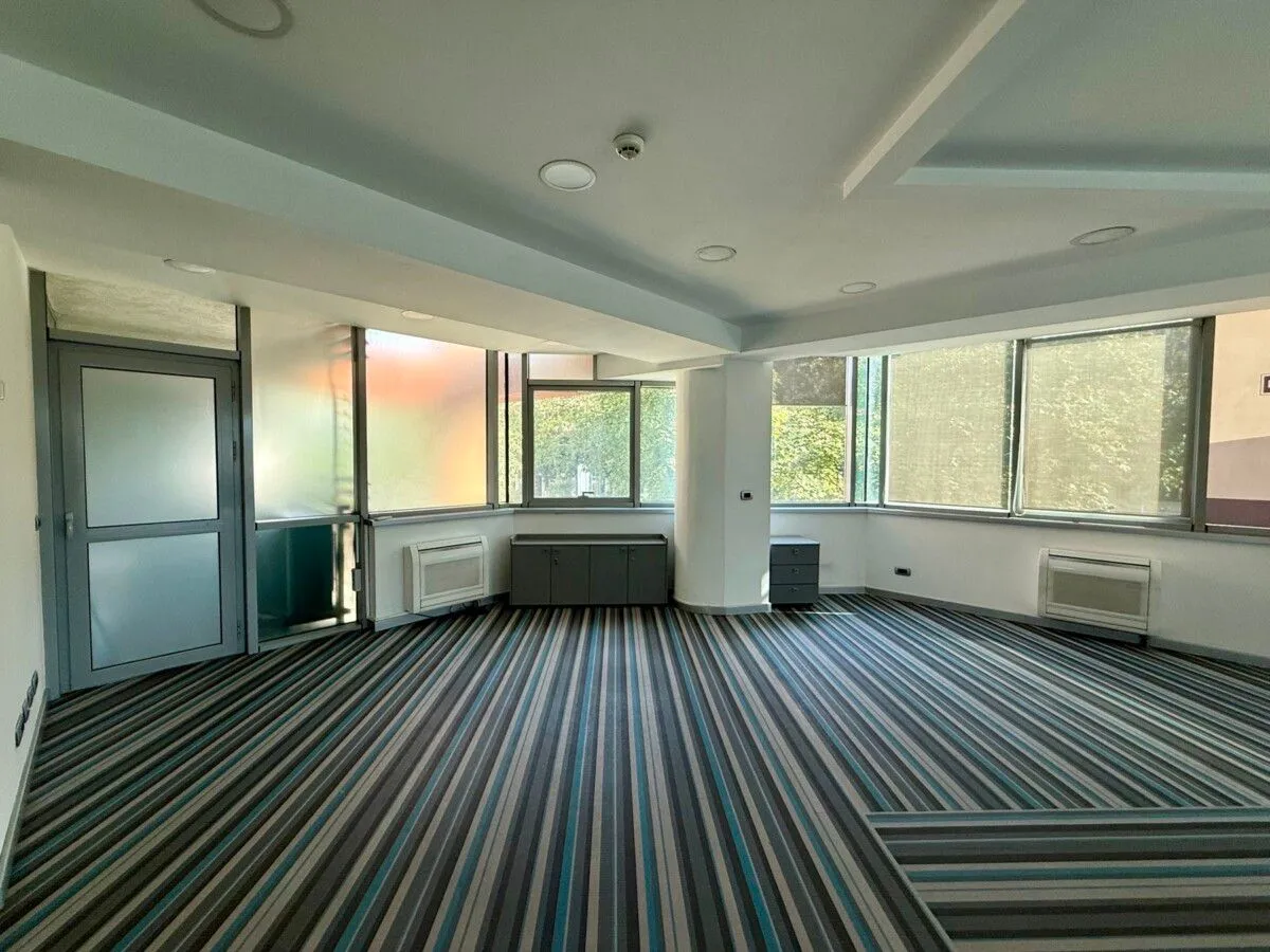 Rent, office space, 120m², Preko Morače, Podgorica