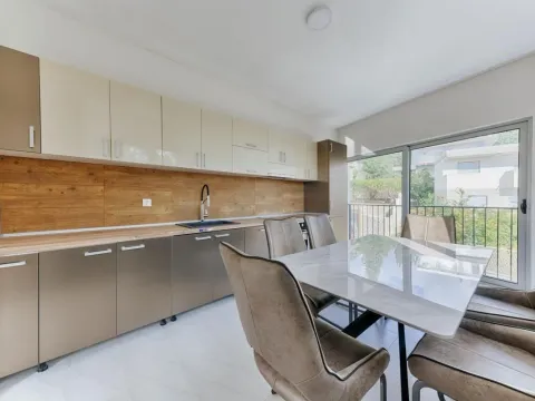 Prodaja, kuća, 250m², Utjeha, Bar - image 22