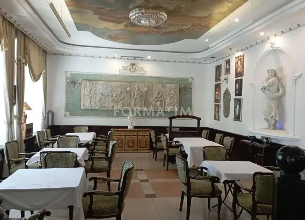 Izdavanje, ugostiteljski objekat, 300m², Savski Venac, Beograd
