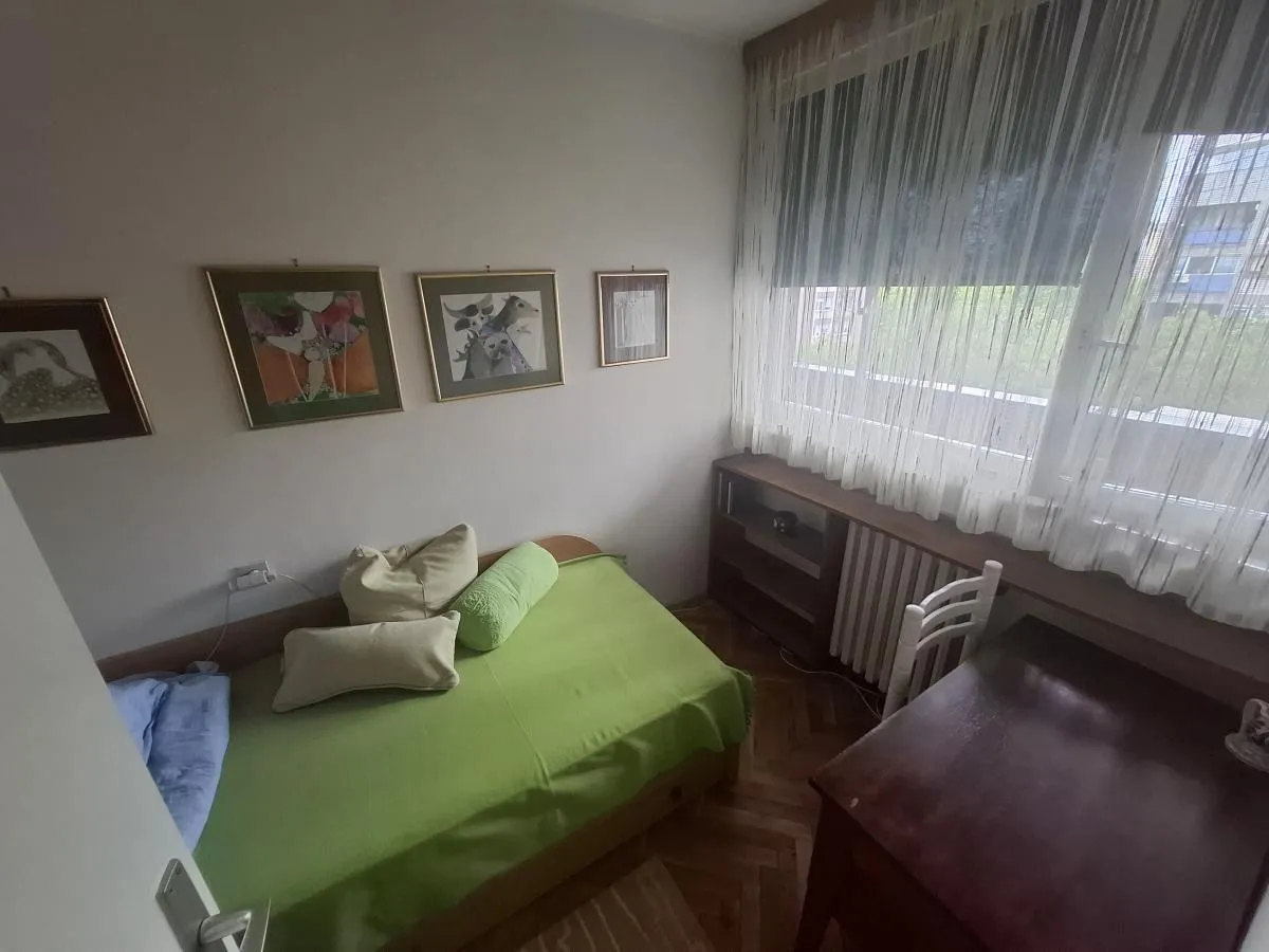Izdavanje, dvosoban stan, 75m², Bulevar Oslobodjenja, Novi Sad Sve Podlokacije