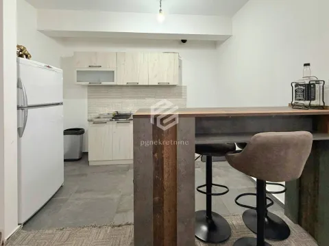 Rent, two bedroom apartment, 70m², Master Kvart, Podgorica - image 5