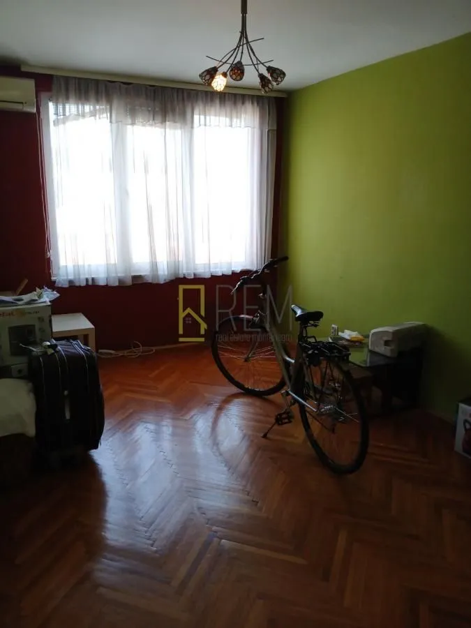 Prodaja, dvosoban stan, 76m², Centar, Podgorica