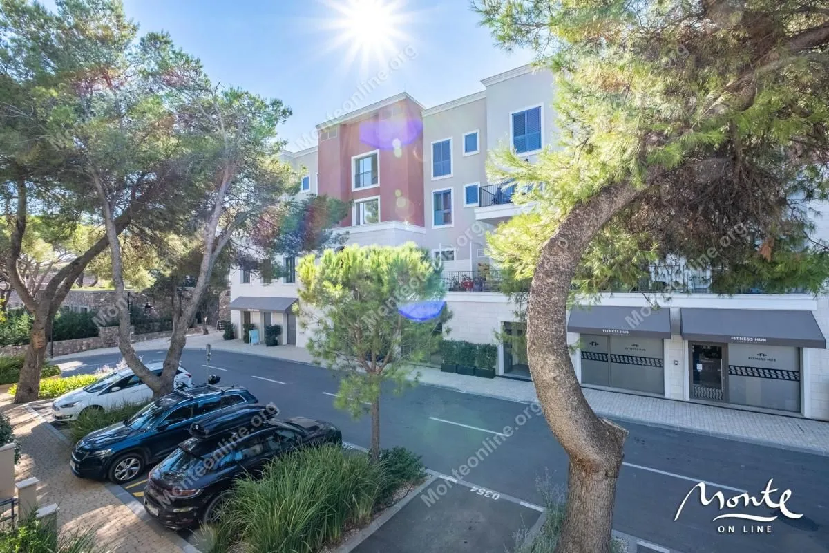 Prodaja, jednosoban stan, 57m², Luštica Bay, Tivat