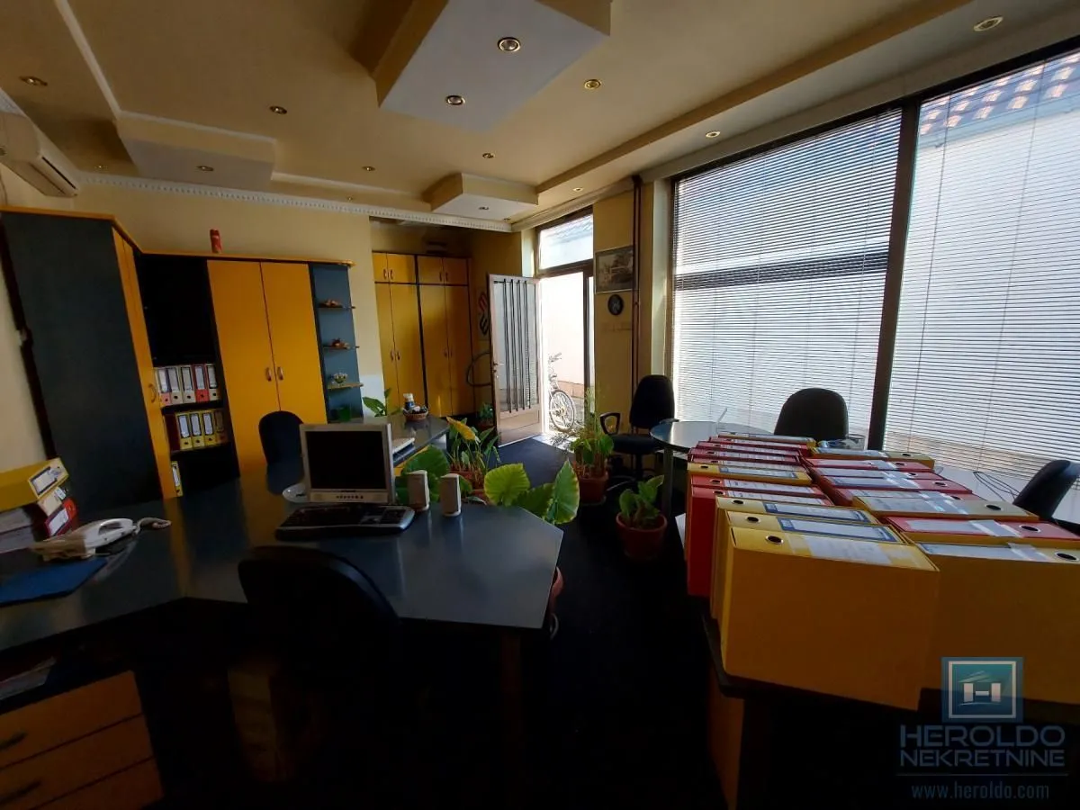 Rent, office space, 50m², Centar, Jagodina